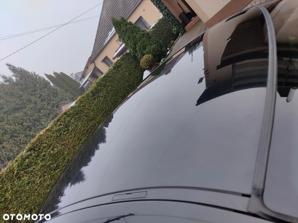 BMW Seria 3 325i - 9