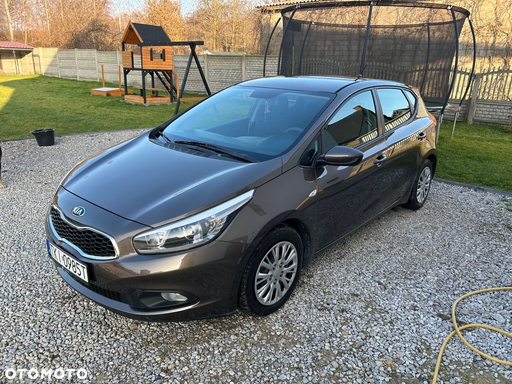 Kia Ceed - 3