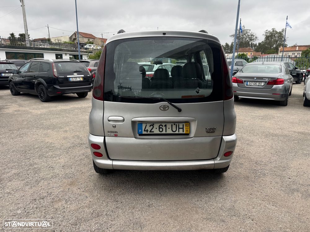 Toyota Yaris Verso 1.4 D-4D Sol - 6