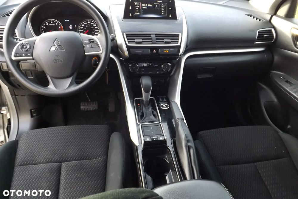 Mitsubishi Eclipse Cross 1.5 T-MIVEC (ClearTec) CVT 4WD Plus - 18