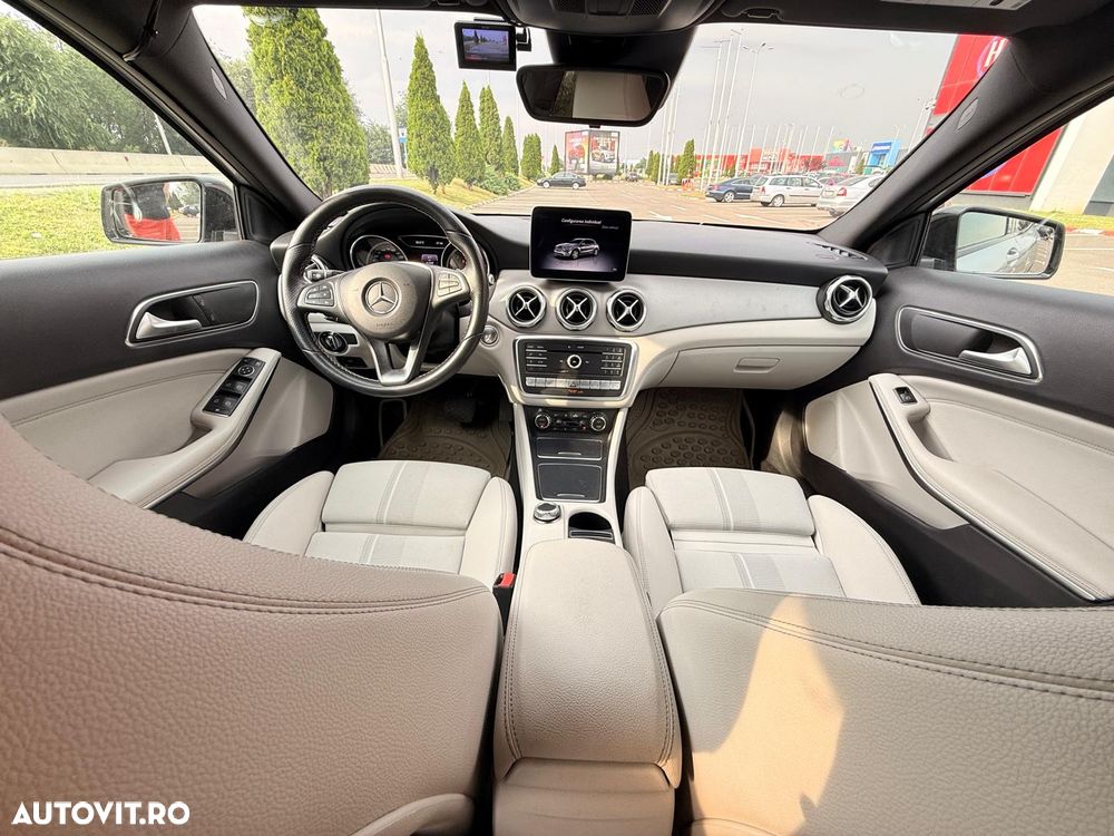 Mercedes-Benz GLA 200 d 4MATIC Aut. - 4