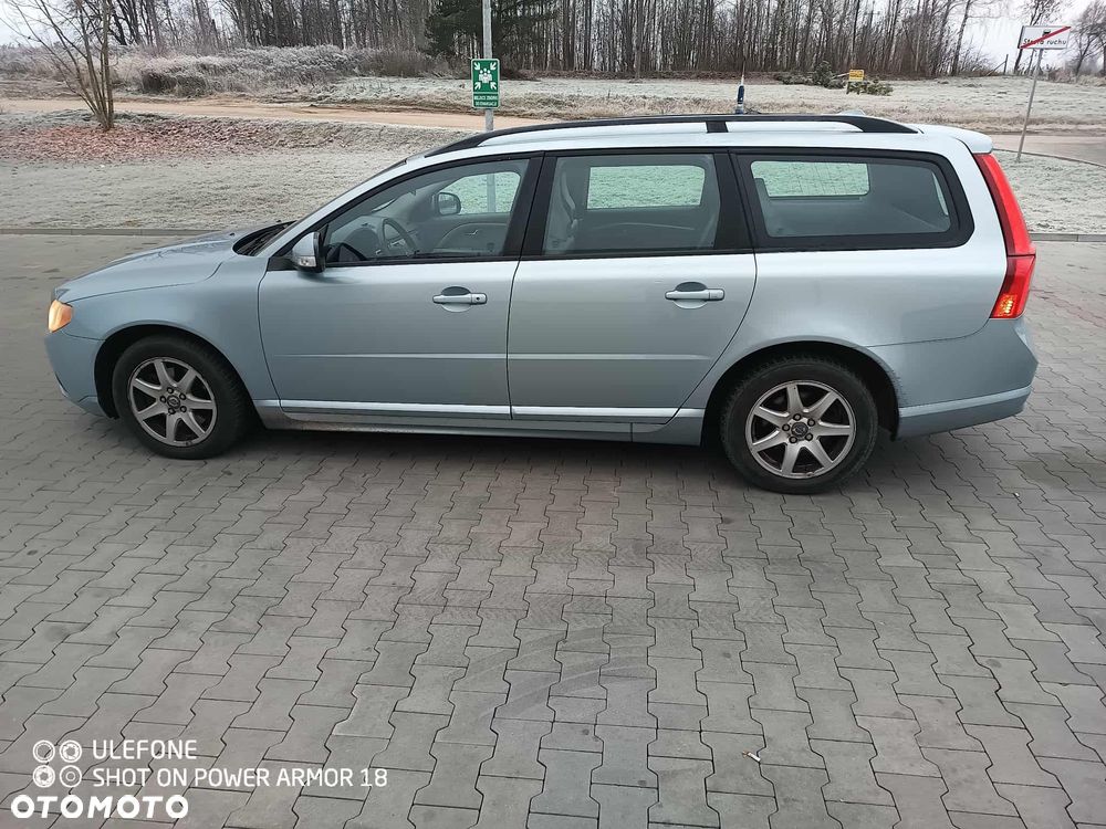 Volvo V70 - 1
