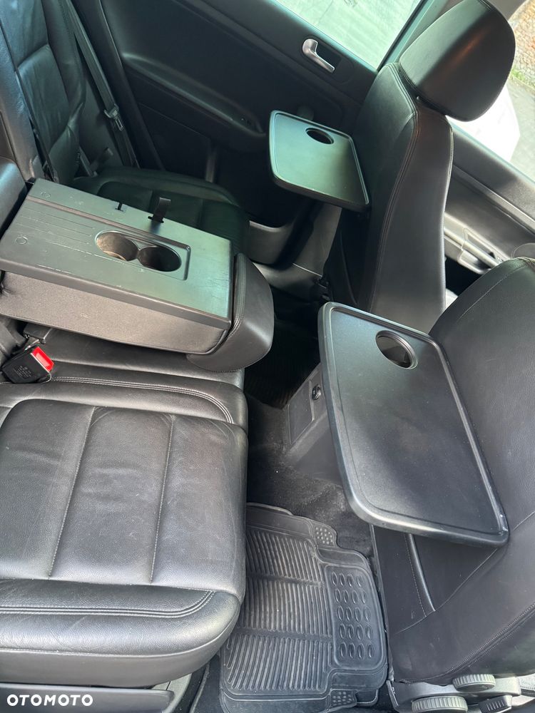 Volkswagen Golf Plus 1.6 TDI DPF DSG Highline - 38