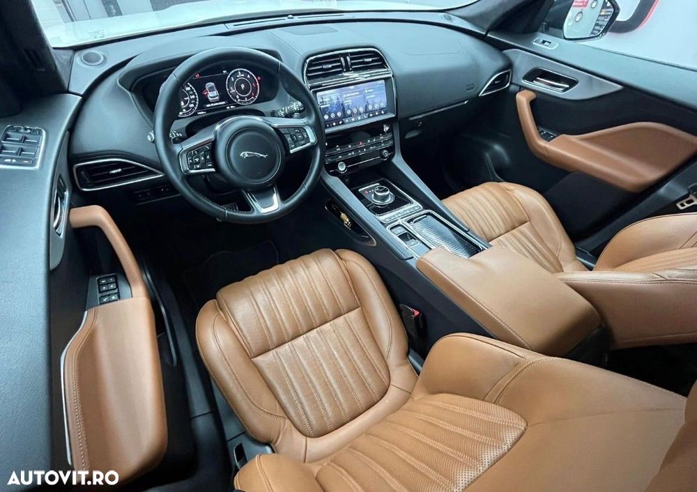 Jaguar F-Pace 20d AWD Prestige - 8