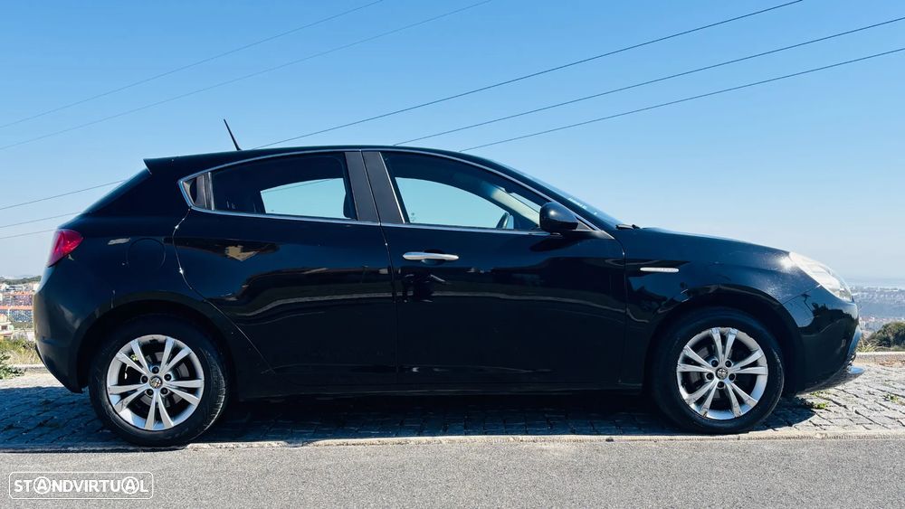 Alfa Romeo Giulietta 1.4 TB Distinctive - 2