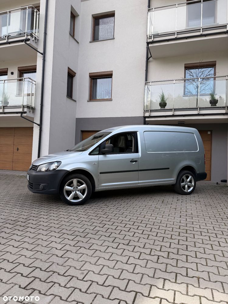 Volkswagen Caddy Maxi - 11