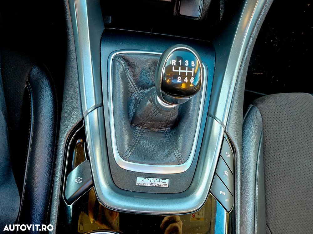 Ford Mondeo Turnier 2.0 TDCi Start-Stopp Titanium - 14