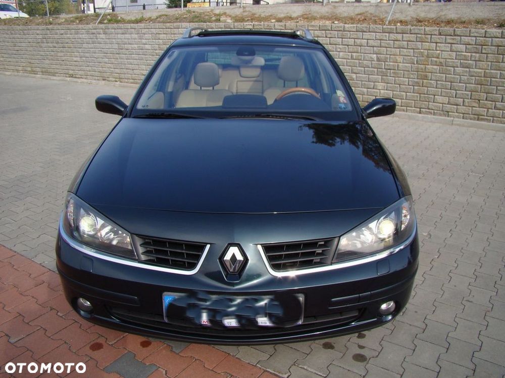 Renault Laguna 2.0 DCi Initiale - 1
