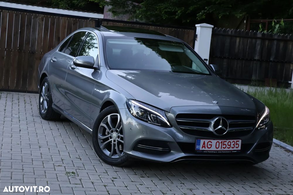 Mercedes-Benz C 220 CDI DPF BlueEFFICIENCY 7G-TRONIC Avantgarde Edition - 3