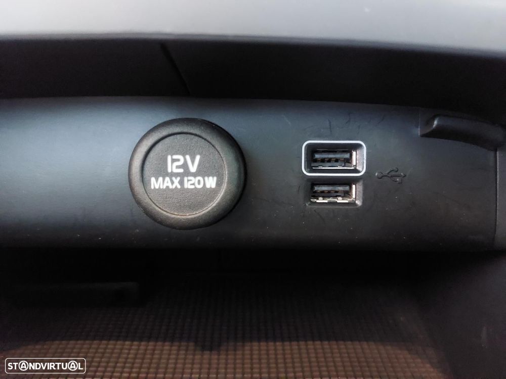 Volvo XC 40 1.5 T4 PHEV Inscription Expression - 33
