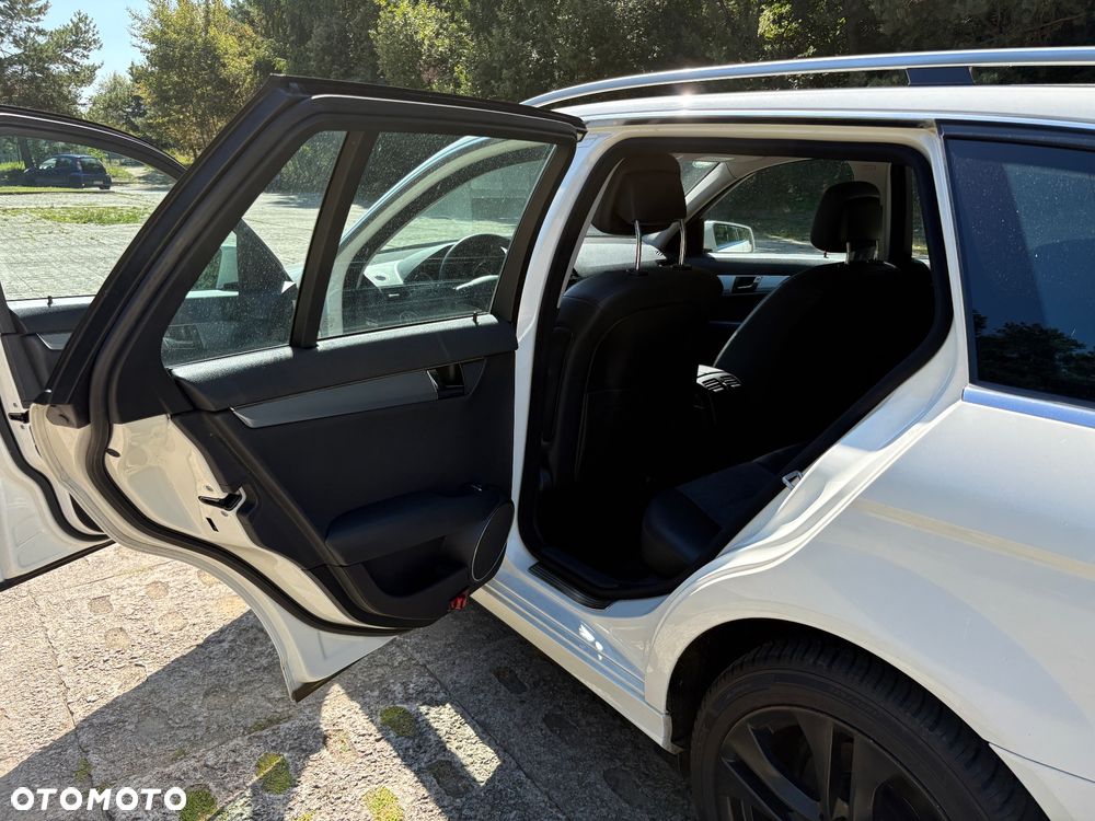 Mercedes-Benz Klasa C 180 Kompressor Automatik BlueEFFICIENCY Avantgarde - 10