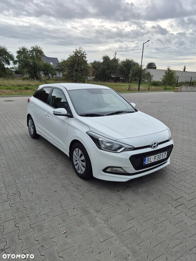 Hyundai i20 - 3