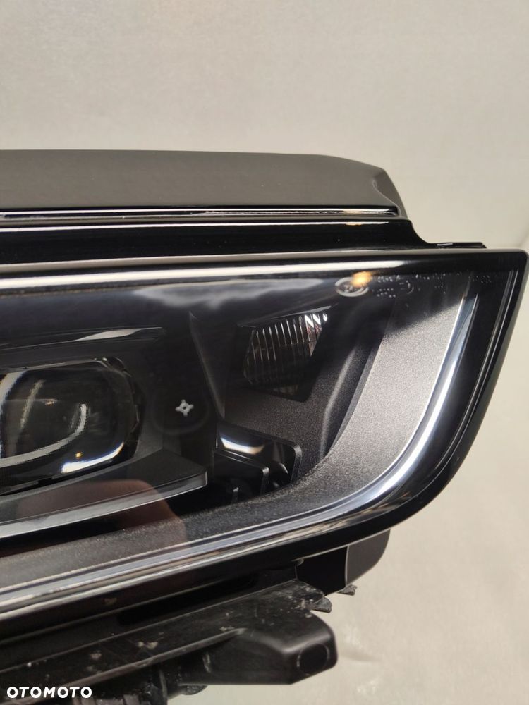 BMW 7 G70 LAMPA FULL LED PRAWY PRZÓD 5A63712 - 3