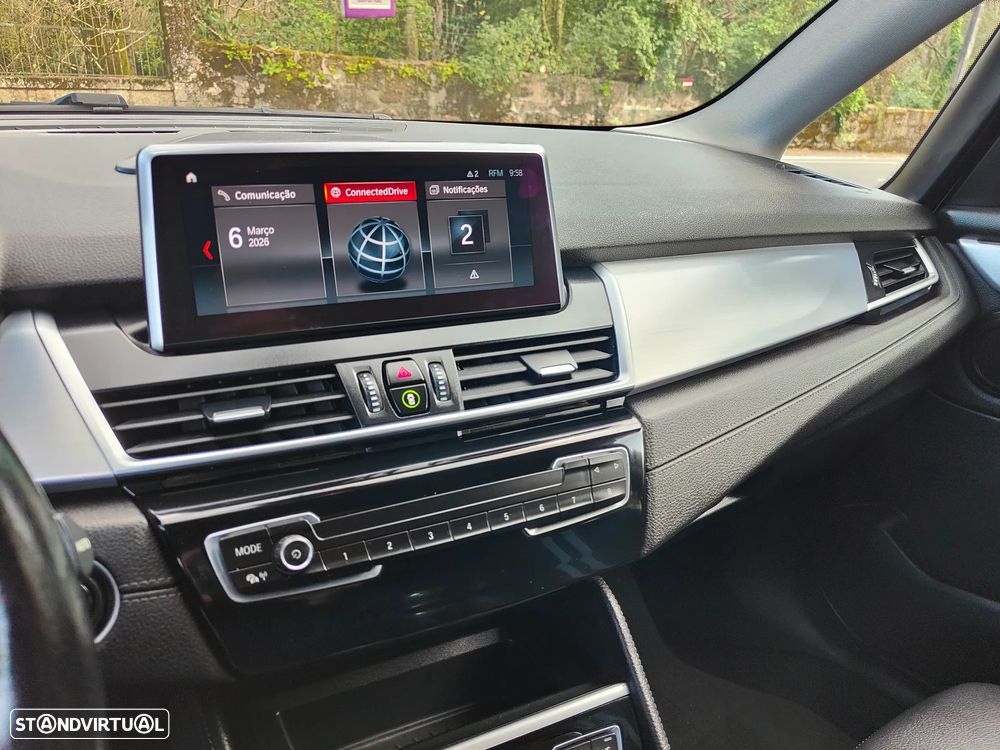BMW 225xe Active Tourer Line Sport - 12