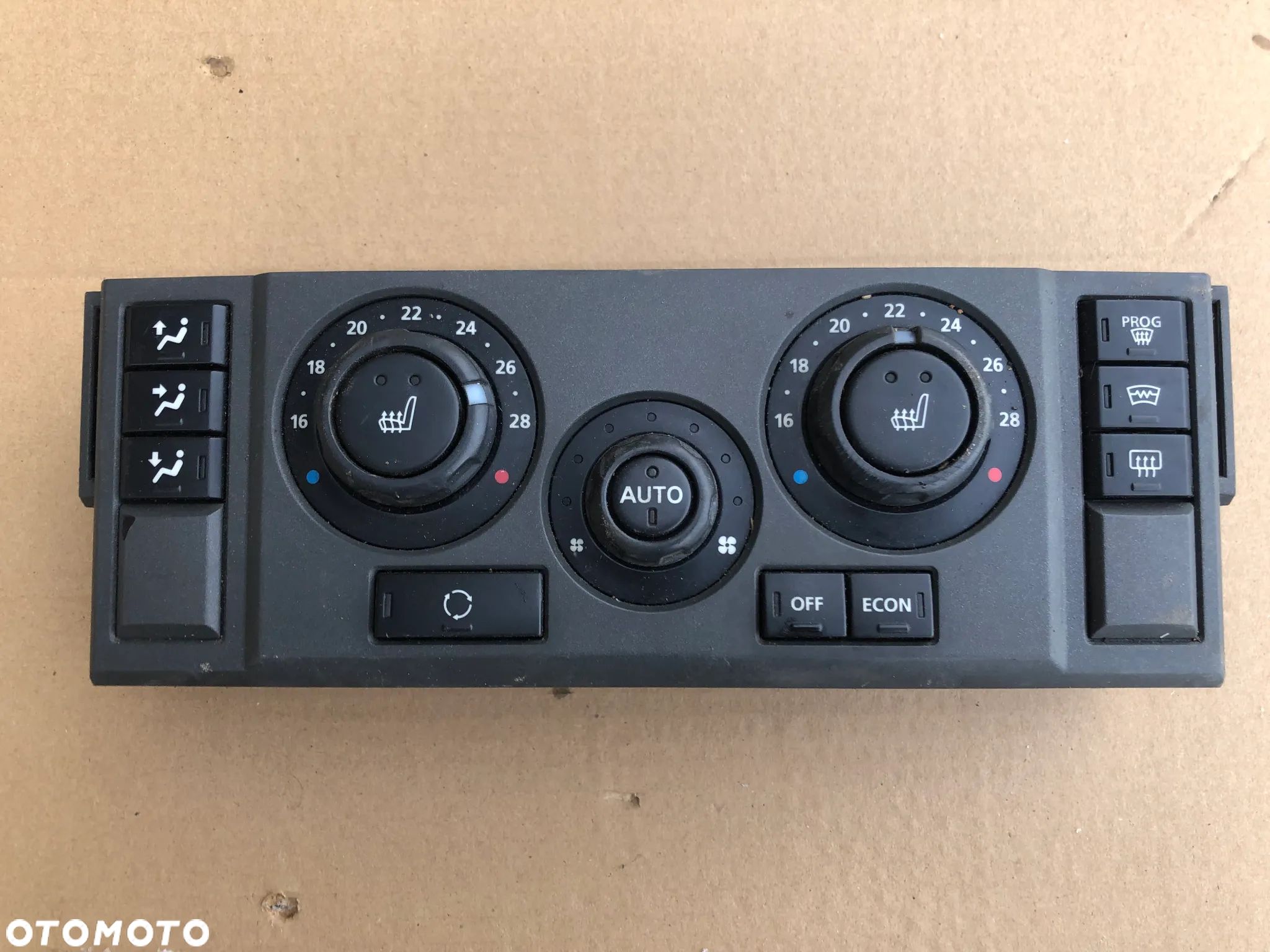 Panel klimatyzacji JFC000657 Land Rover Discovery 3 III / Range Rover Sport L320 - 1