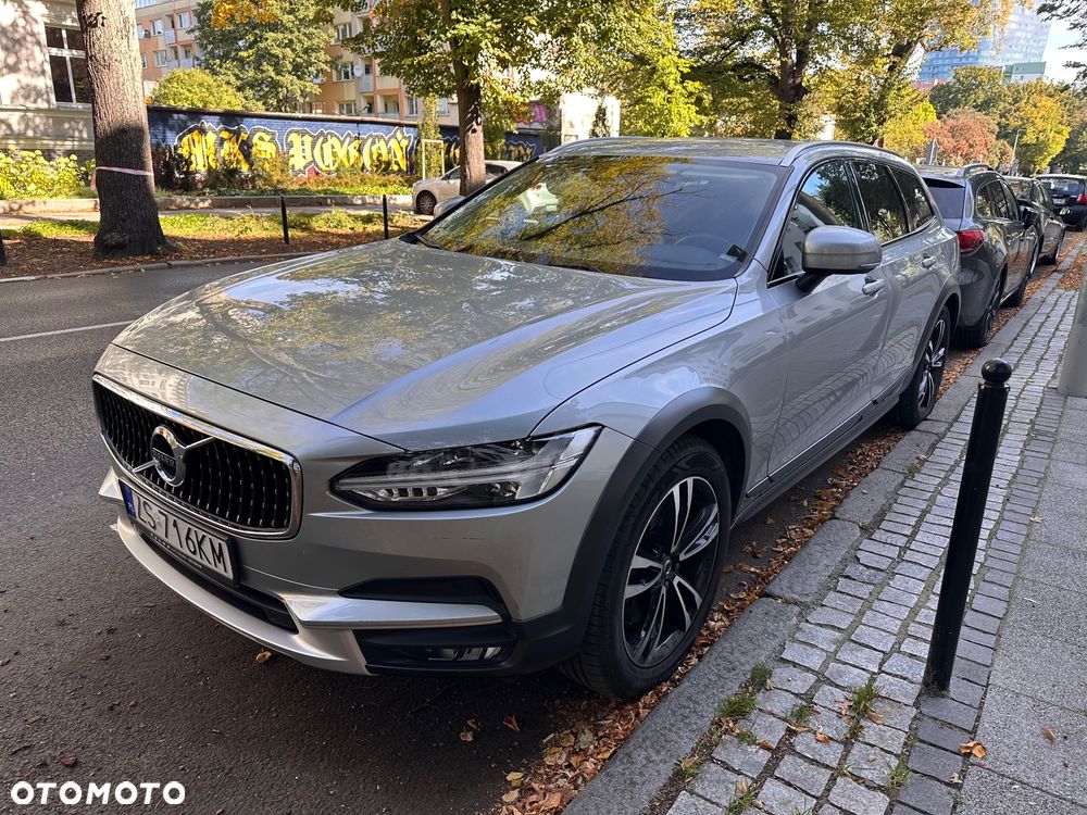 Volvo V90 Cross Country D5 AWD Pro - 1