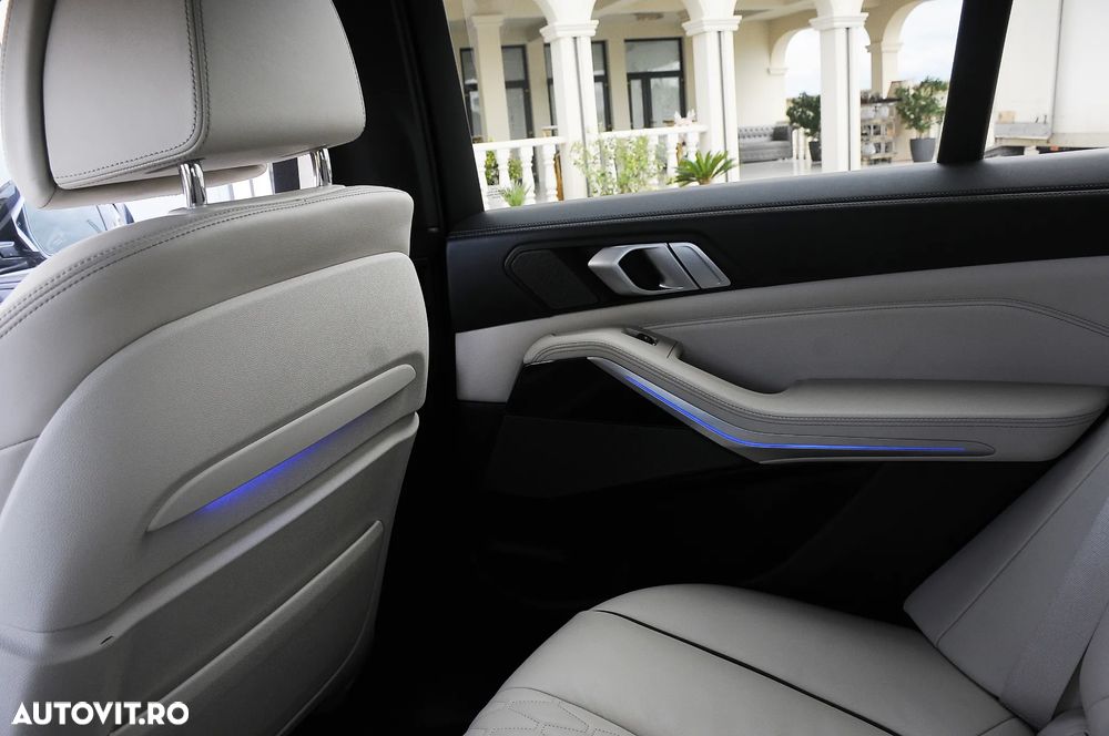 BMW X5 M M50d - 35
