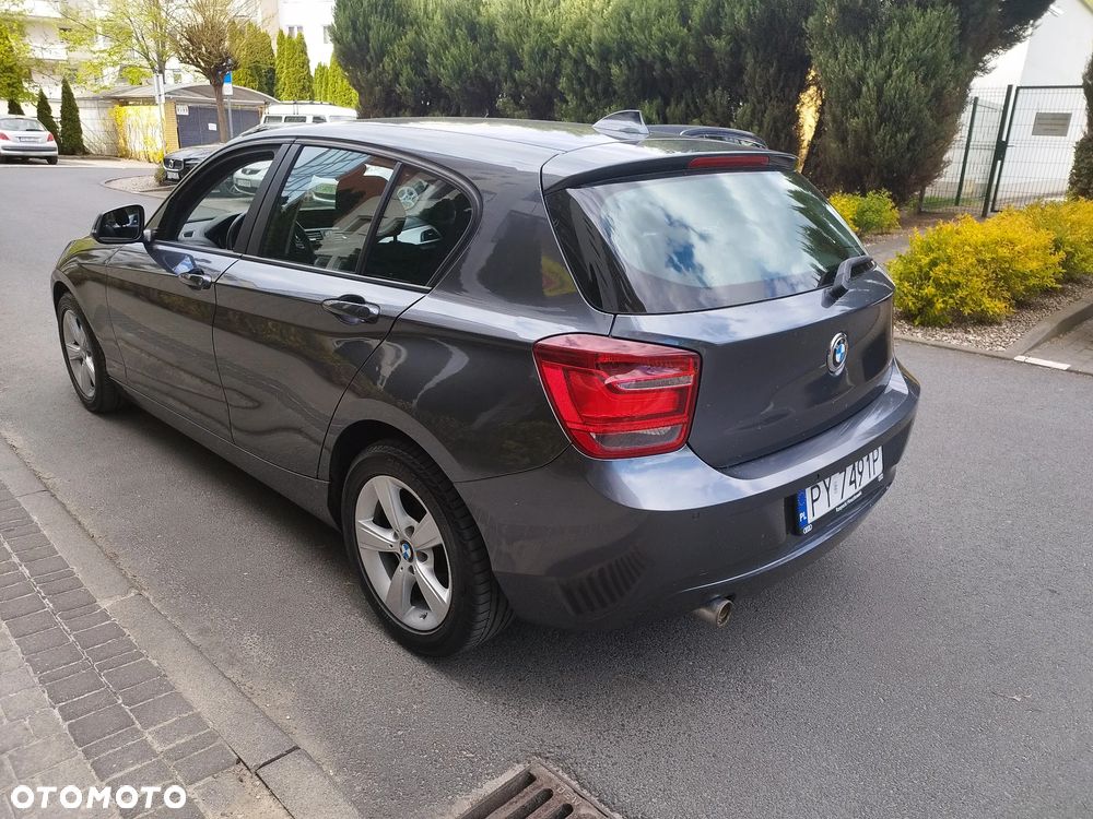 BMW Seria 1 118d DPF - 3