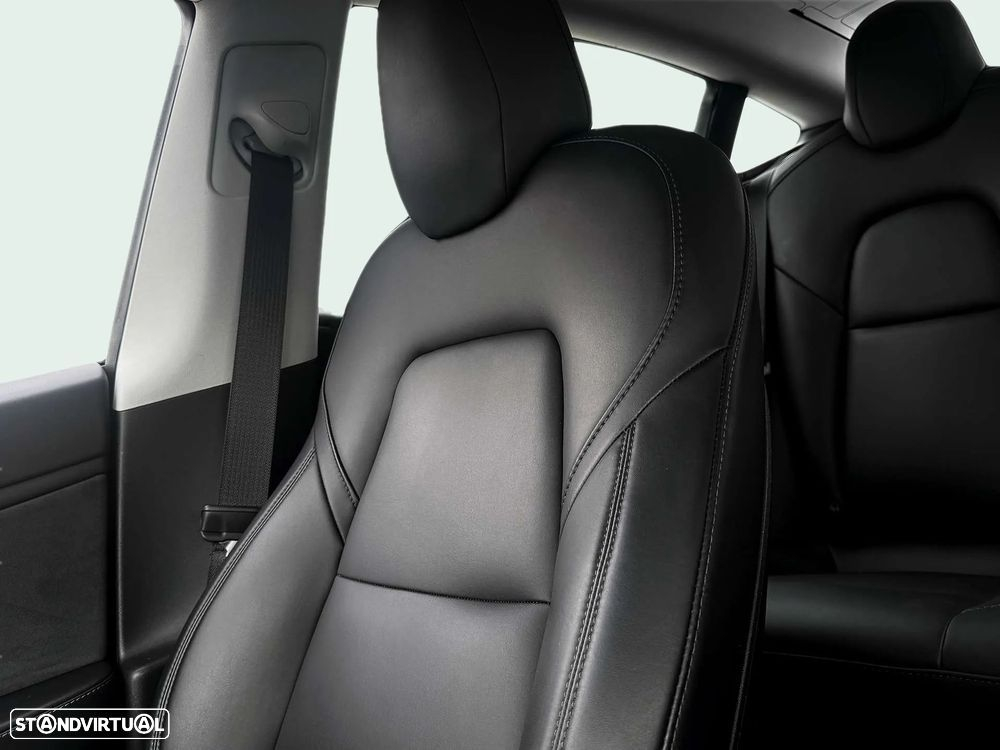Tesla Model 3 Standard Range Plus RWD - 13