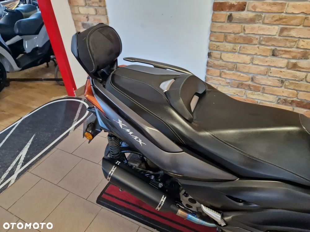 Yamaha X-max - 25