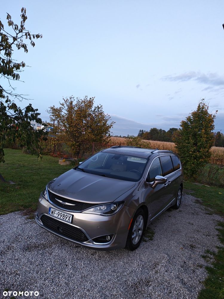 Chrysler Pacifica