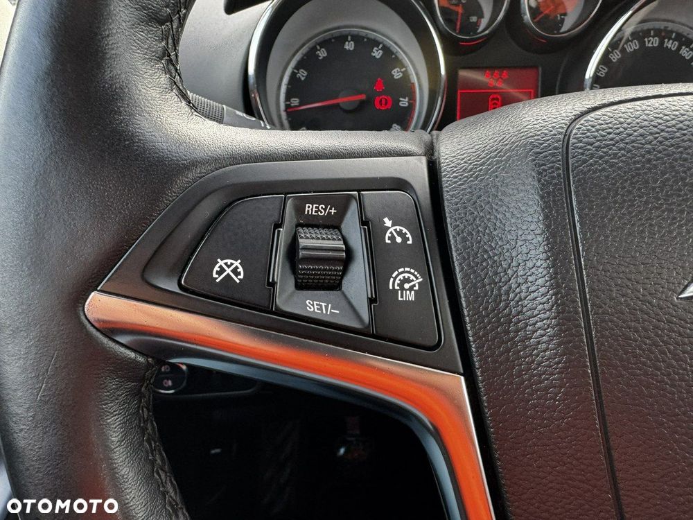 Opel Zafira 1.4 Turbo Business Edition - 22