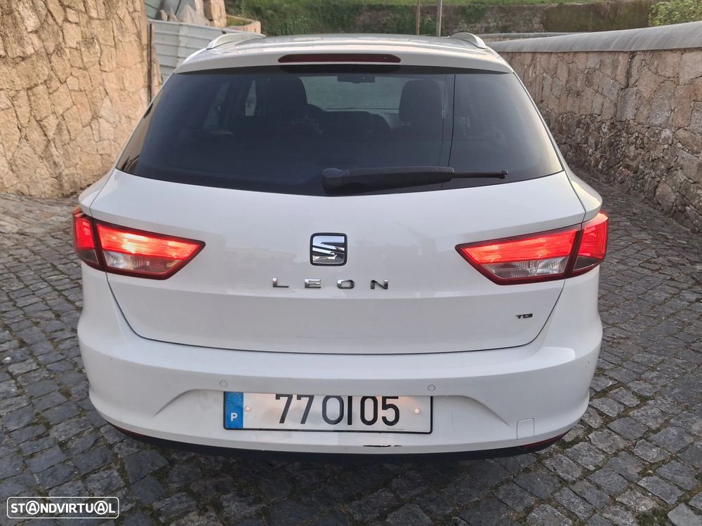 SEAT Leon 1.6 TDI Reference Ecomotive - 4