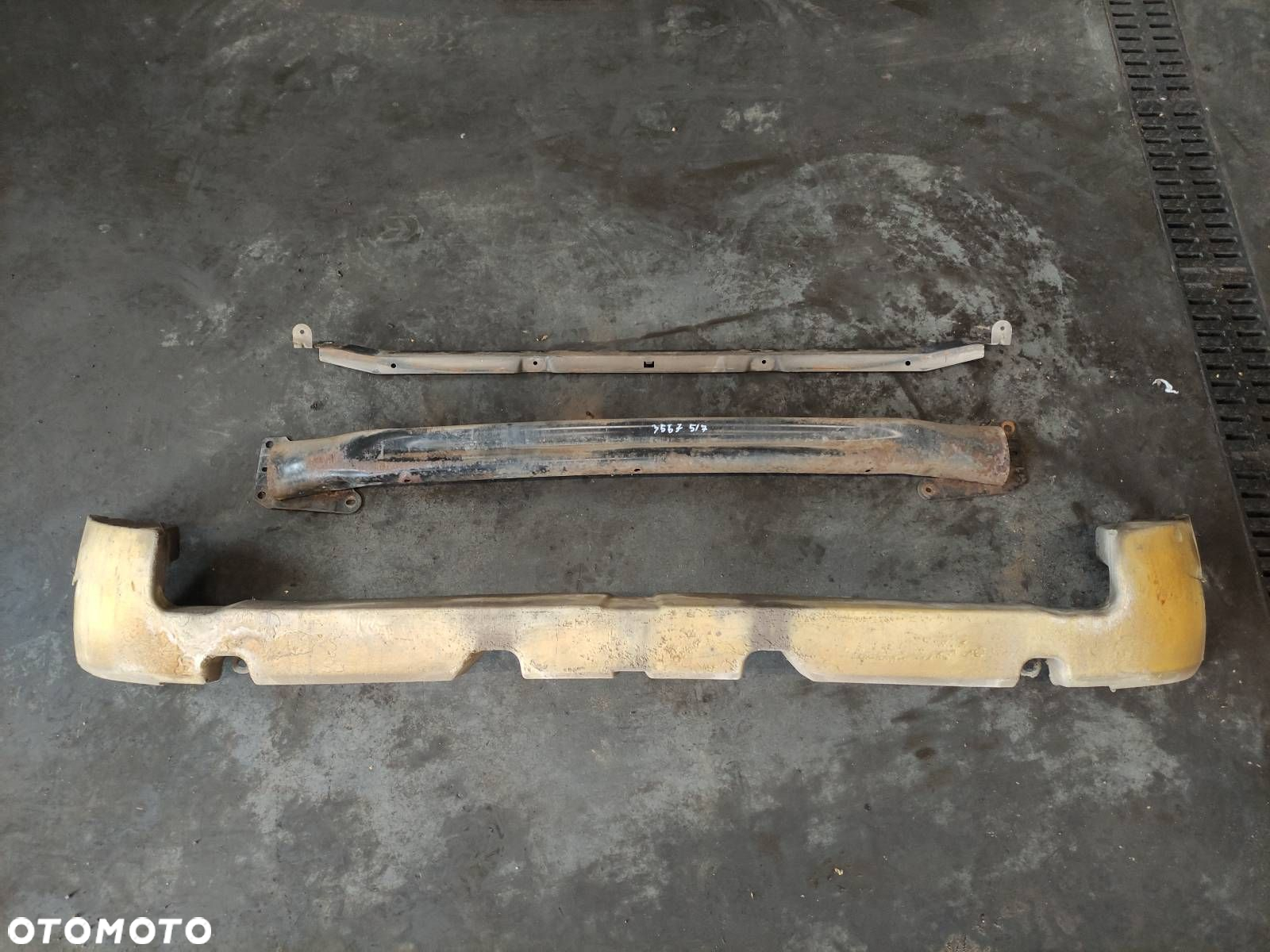 KOMPLETNY TYŁ FORD FOCUS MK1 F8 - 21