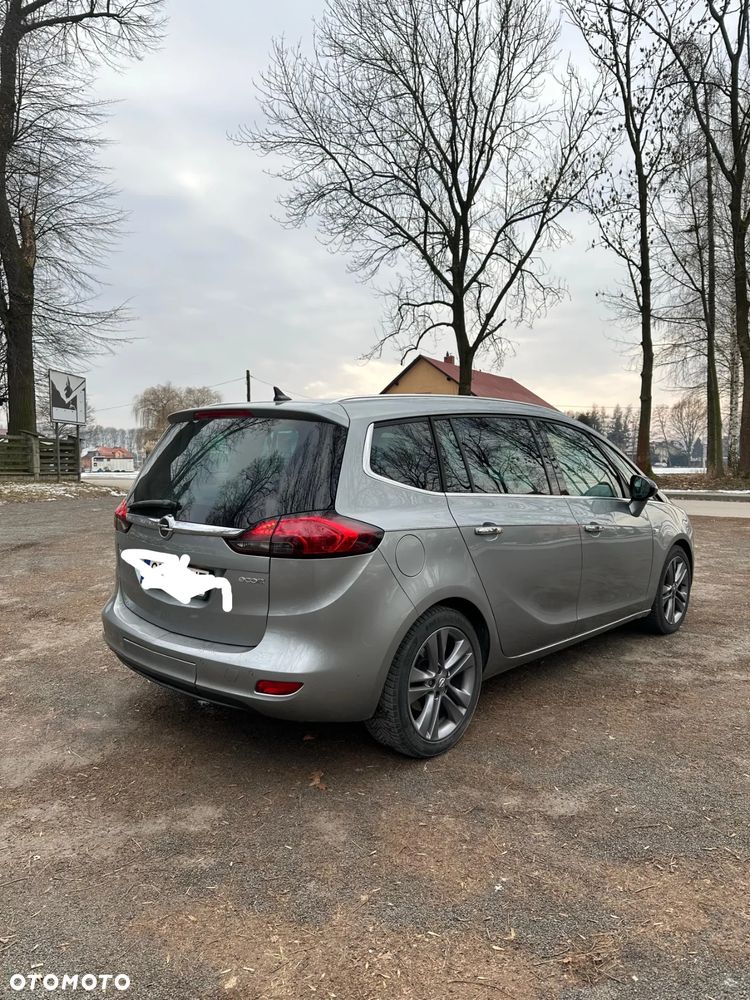 Opel Zafira 1.4 T Cosmo EcoFLEX S&S - 4