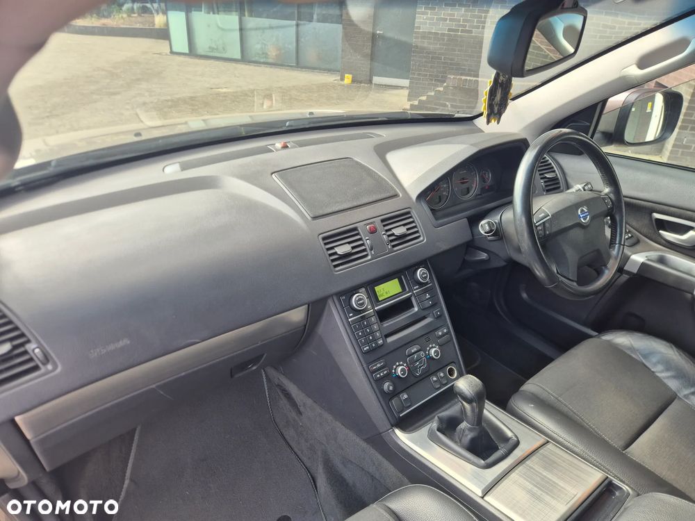 Volvo XC 90 D5 Momentum - 25
