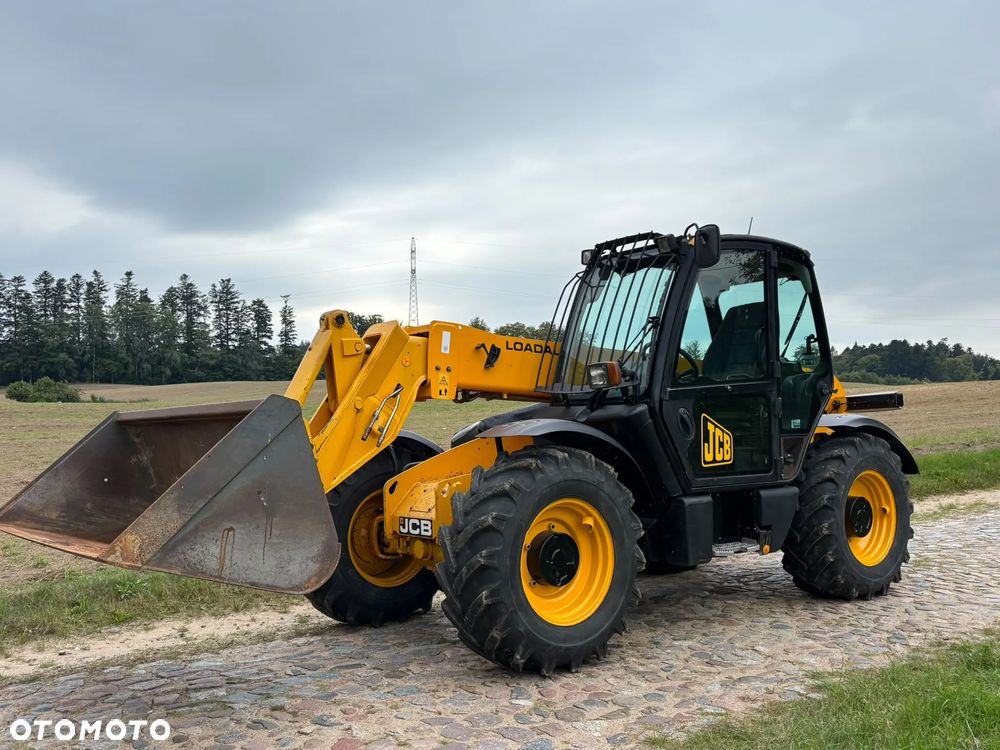 JCB - 2