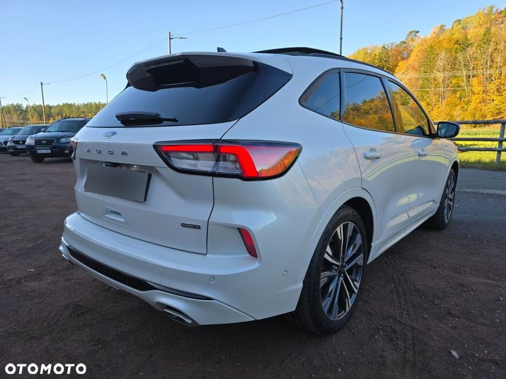 Ford Kuga 2.5 Duratec FHEV 4x4 ST-LINE - 9