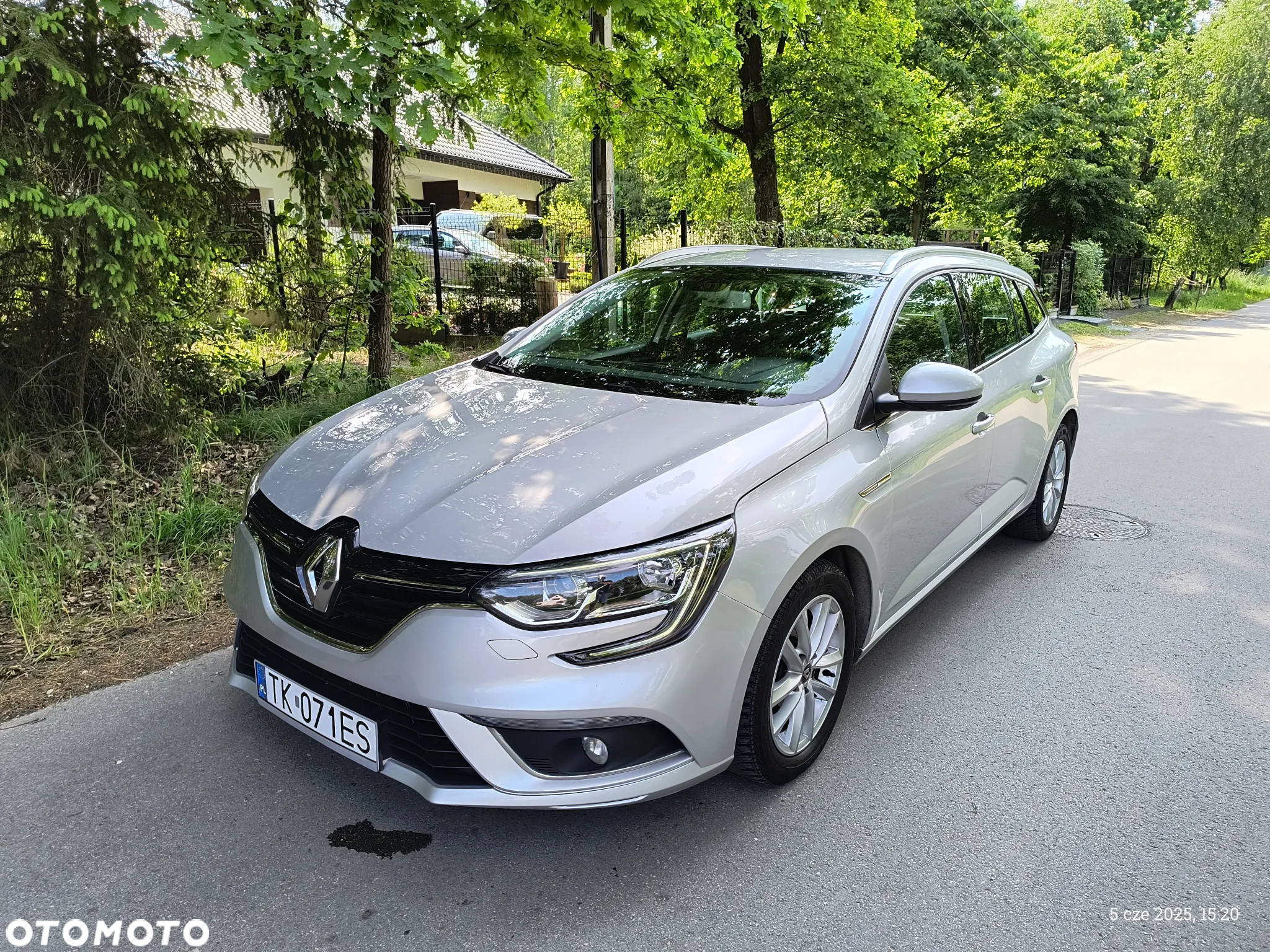 Renault Megane 1.5 Blue dCi Intens - 19