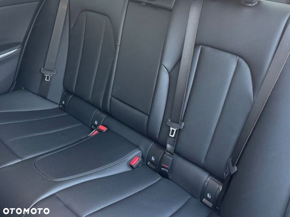 BMW Seria 3 - 13
