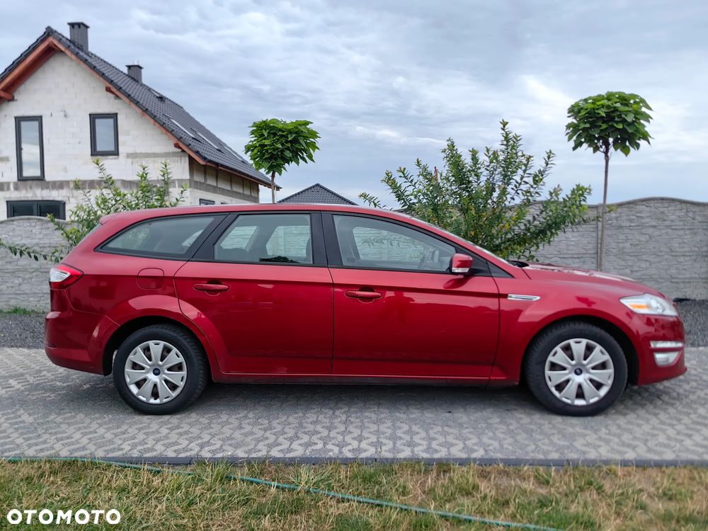 Ford Mondeo 2.0 TDCi Titanium - 23