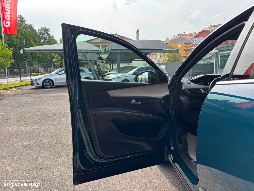 Peugeot 3008 1.6 Hybrid GT e-EAT8 - 15