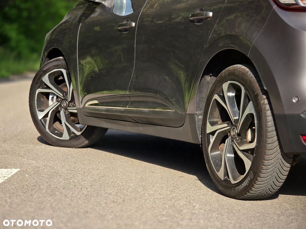 Renault Scenic - 36