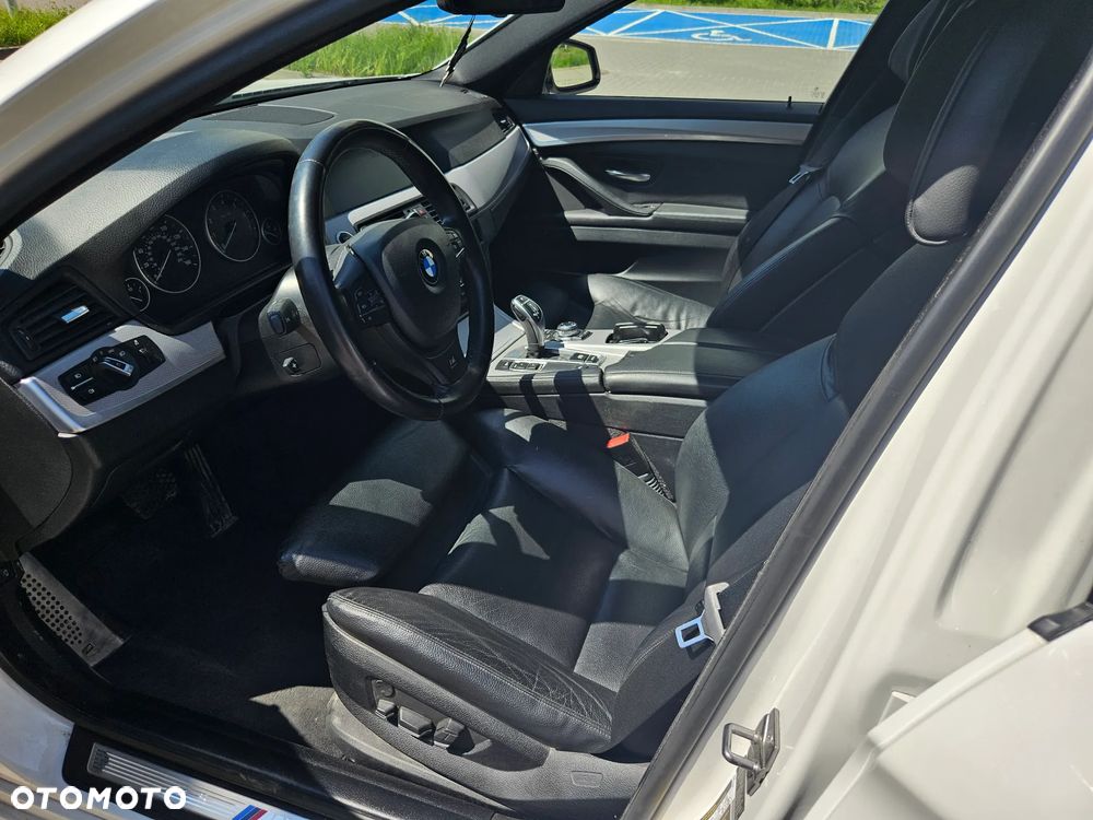 BMW Seria 5 535i - 10