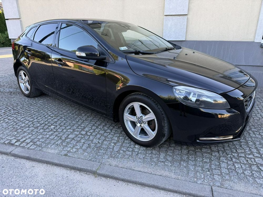 Volvo V40 - 22