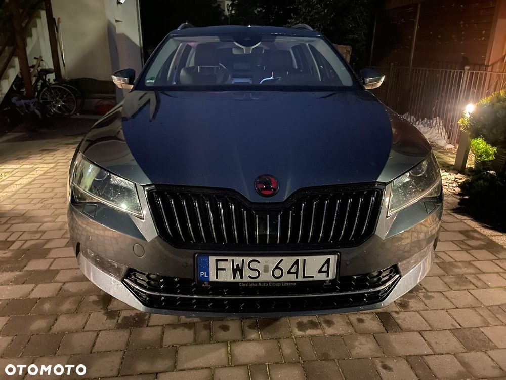 Skoda Superb 2.0 TDI DSG Style - 6