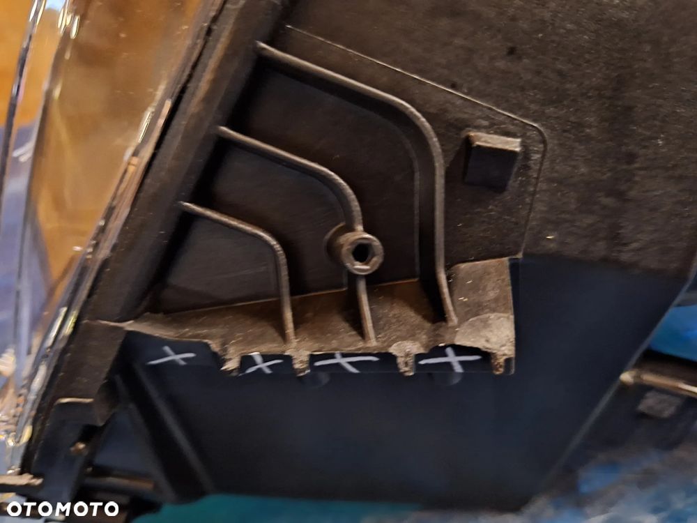 Lampa prawa lewa przednia opel Vivaro III lift 24 r - 10