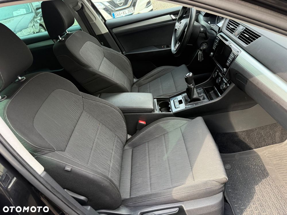 Skoda Superb 2.0 TDI Style - 12