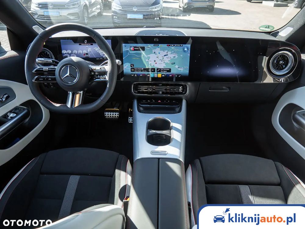 Mercedes-Benz CLA 200 AMG Line 7G-DCT - 7