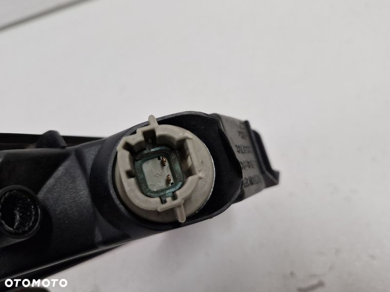 NISSAN JUKE F15 LAMPA PRZECIWMGIELNA TYŁ TYLNA ŚWIATŁO - 8