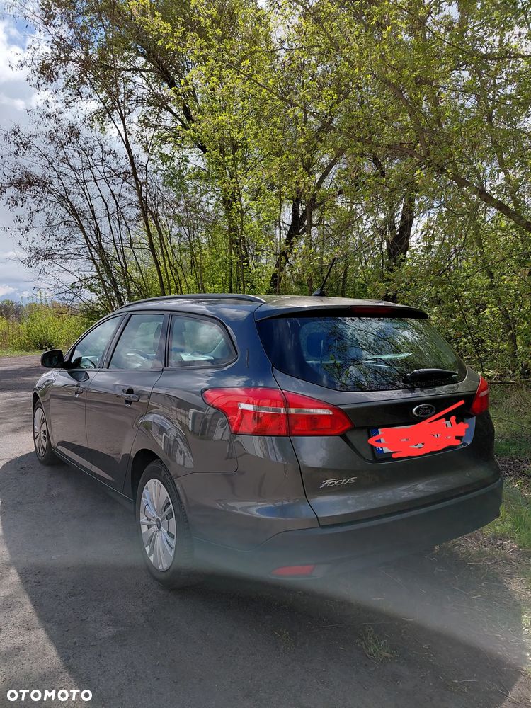 Ford Focus 1.5 TDCi Trend - 5