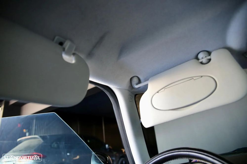 MINI 3 Portas Cooper - 13