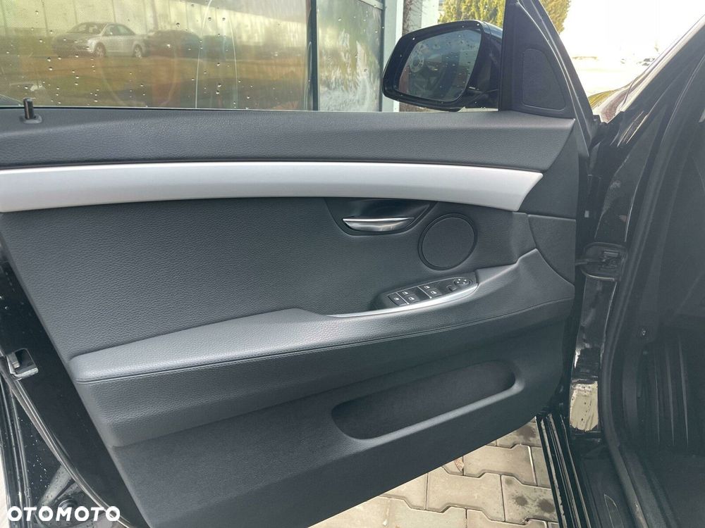 BMW 5GT 535d xDrive Luxury Line - 11