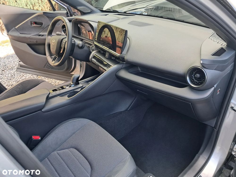 Toyota C-HR - 24