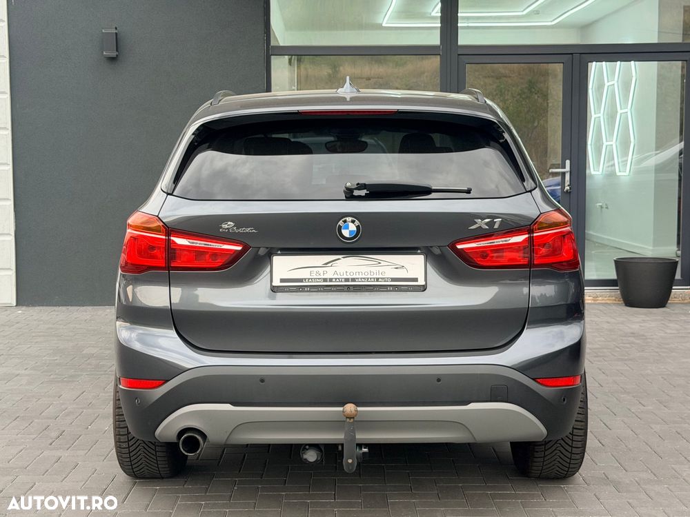 BMW X1 - 11