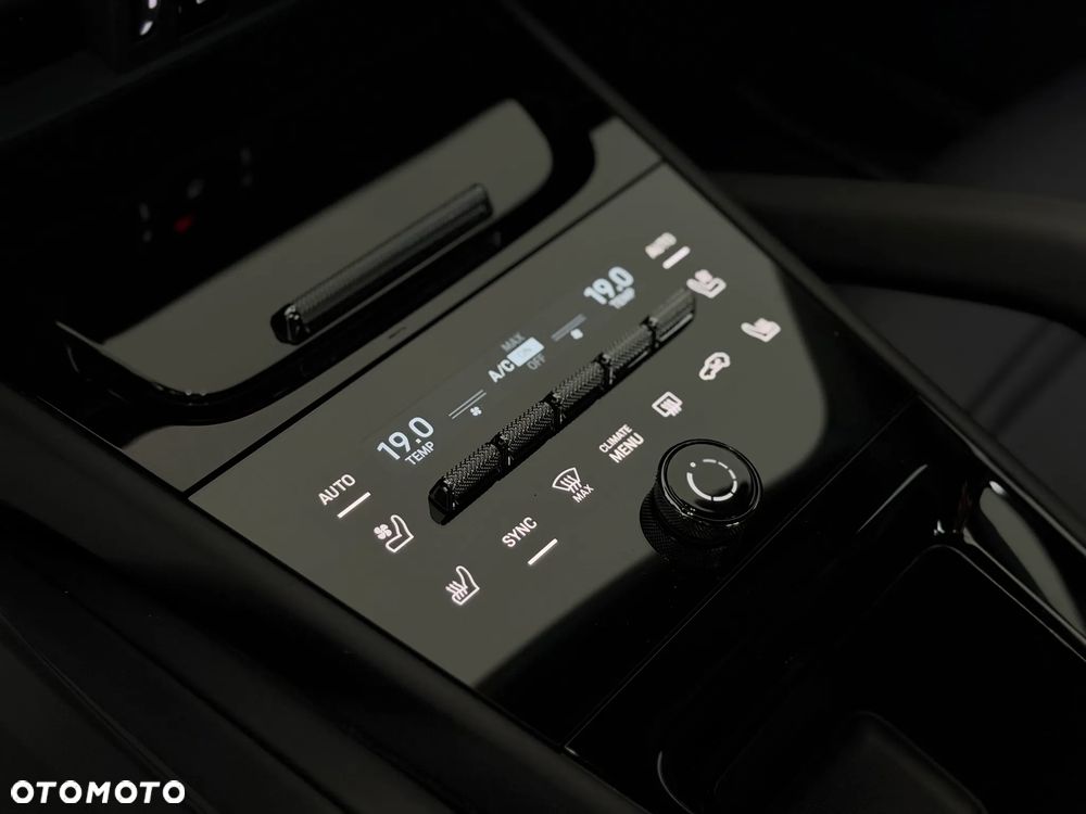 Porsche Cayenne S - 33